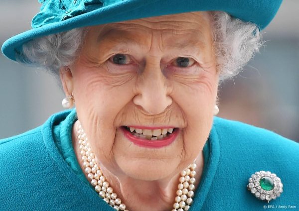 Website Brits koningshuis op zwart na overlijden Elizabeth