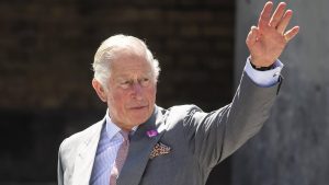 Thumbnail voor Nederlands tintje aan kroning Charles: royals nemen plaats op stoelen van Dutch Design