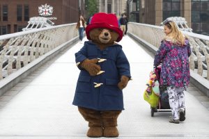 Thumbnail voor Schrijver 'Paddington': Queen had briljant gevoel voor timing