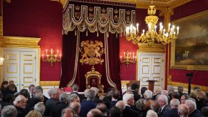 Thumbnail voor 'God save the king': Charles III formeel uitgeroepen tot koning