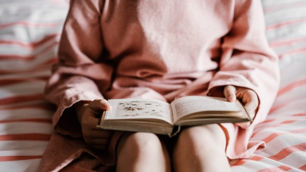 Vijf logopedisten uit Hongkong de cel in voor 'opruiende' kinderboeken