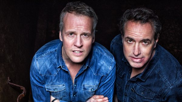 Veldhuis & Kemper terug in de theaters met nieuwe voorstelling: 'Onze samenwerking is net een huwelijk'