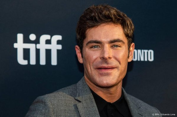 Zac Efron doet bekentenis over breken van kaak: 'Ik was bijna dood'