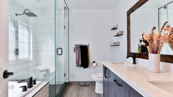 Vieste plek badkamer