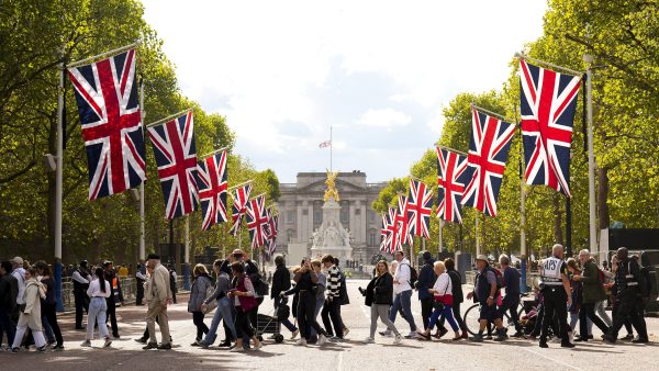 Man aangehouden die kist van koningin Elizabeth wilde bereiken