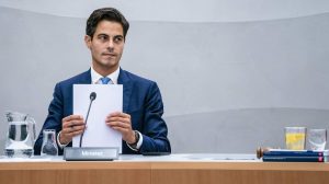 Thumbnail voor Rob Jetten: energiebedrijf moet ook langdurig contract gaan aanbieden