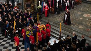Thumbnail voor Aartsbisschop in preek over koningin Elizabeth: 'Zelden is zo'n belofte zo goed nagekomen'