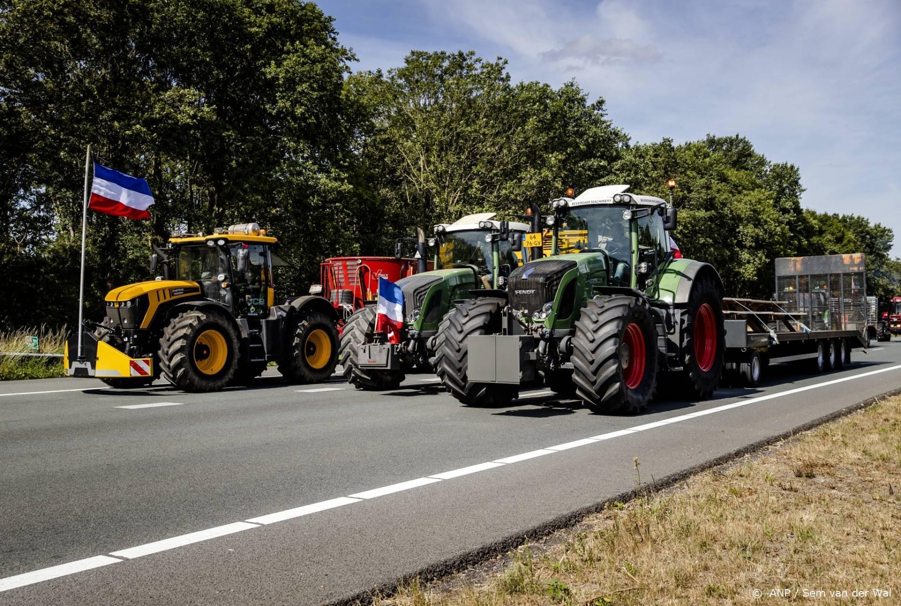 Veertig trekkers onderweg naar Den Haag ondanks noodbevel