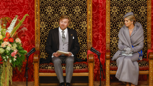 Thumbnail voor Koning Willem-Alexander spreekt zorgen uit in troonrede