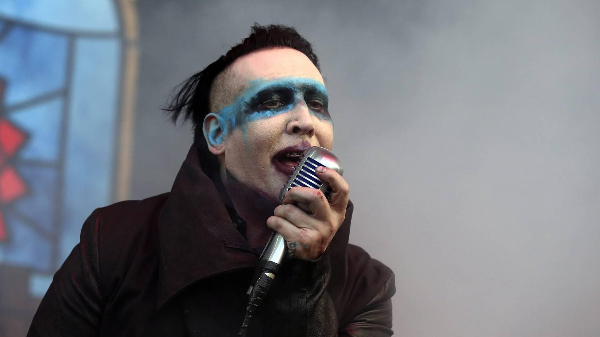 Thumbnail voor Officier van justitie bekijkt onderzoek naar Marilyn Manson