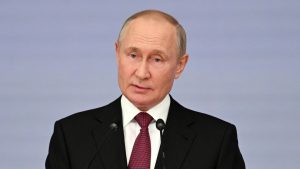 Thumbnail voor Poetin kondigt gedeeltelijke militaire mobilisatie af in uitgestelde tv-toespraak