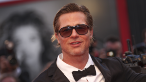 Thumbnail voor Brad Pitt komt met genderneutrale beautylijn, op basis van druiven uit zijn wijngaard