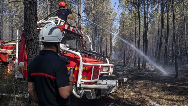 Bijna vijftig arrestaties voor Franse natuurbranden in de zomer