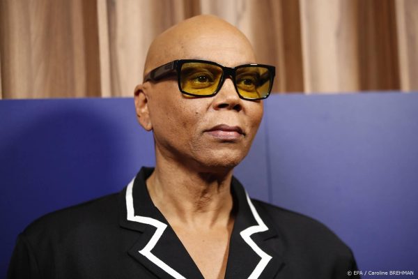 RuPaul staat stil bij overleden Drag Race-kandidaat: 'Een heldere ster'