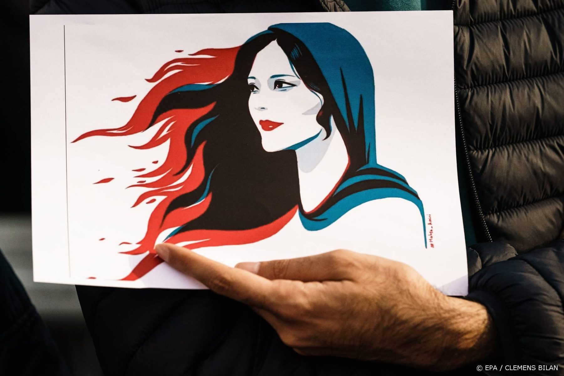 Iraniërs in Nederland demonstreren voor vrouwenrechten in Iran