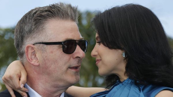 Hilaria en Alec Baldwin verwelkomen zevende kindje