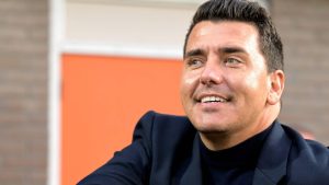 Thumbnail voor Zoontje Jan Smit met Nederlands elftal het veld op: 'Zo trots!'