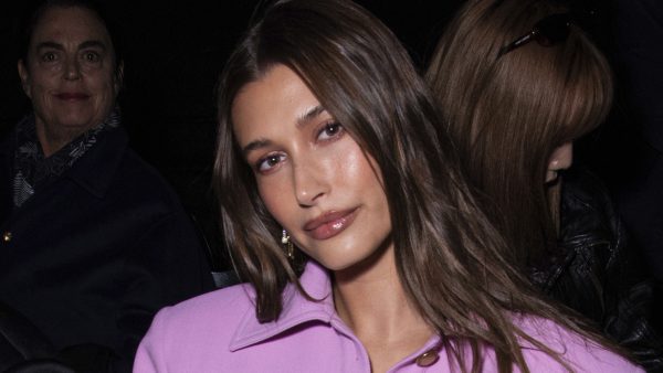 Hailey Bieber Brownie Glazed lips