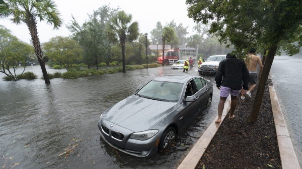 Orkaan Ian aan land in South Carolina, 21 doden in Florida