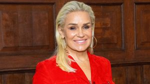 Thumbnail voor Yolanda Hadid reageert met knipoog op kritiek: 'Ik ben de slechtste moeder ooit'