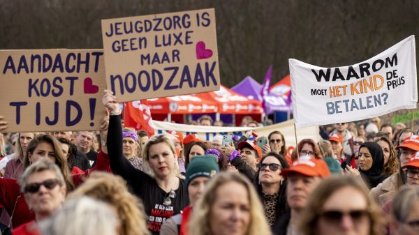 Jeugdbeschermers gaan staken voor verlaging werkdruk