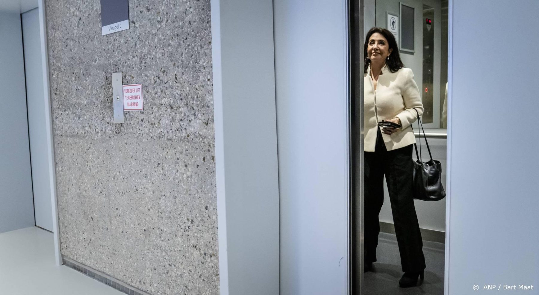 Landsadvocaat: klachten tegen Arib &#8216;geen geïsoleerd incident&#8217;