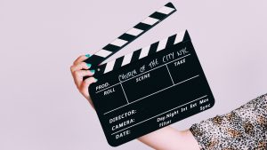 Thumbnail voor Het belang van intimiteitscoördinatoren op de set van films en series: 'We zijn geen sekspolitie'