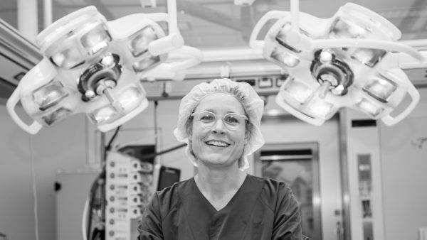 Fotoreportage: Caroline is plastisch chirurg, gespecialiseerd in reconstructies