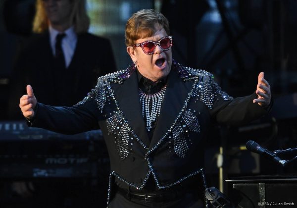 Prins Harry en Elton John slepen uitgever 'Daily Mail' voor rechter