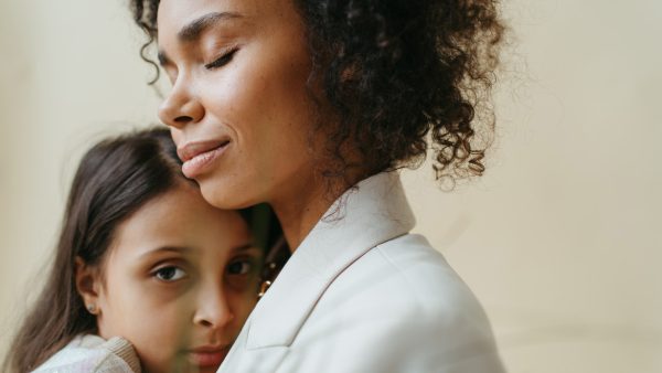 Waarom je de opvoeding toch niet zó anders doet dan jouw ouders deden