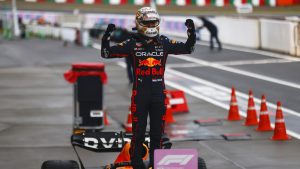 Thumbnail voor Hij flikt het toch: Verstappen sleept tweede wereldtitel binnen na winst in Japan