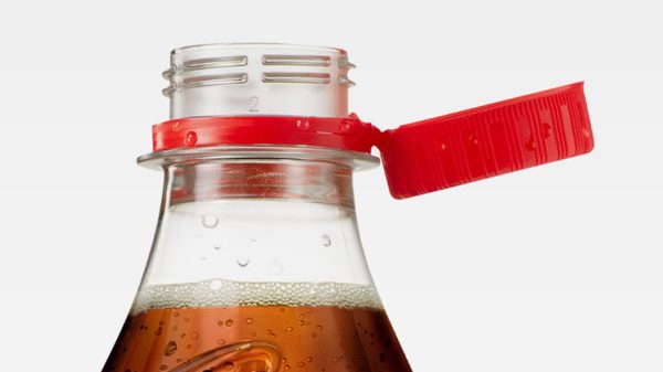 Doppen plastic flessen Coca-Cola