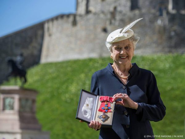 Angela Lansbury