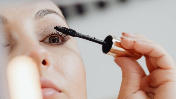 Mascara cocktailing hack