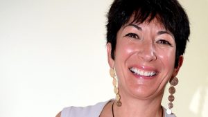 Thumbnail voor Ghislaine Maxwell geeft interview vanuit gevangenis: 'Epstein is grootste fout van mijn leven'