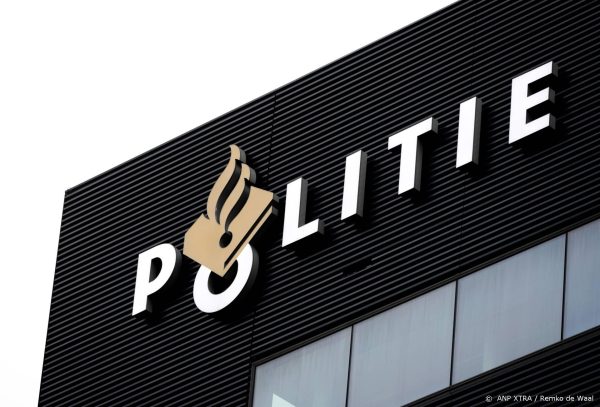 Landelijke informatienummers politie niet of moeilijk bereikbaar