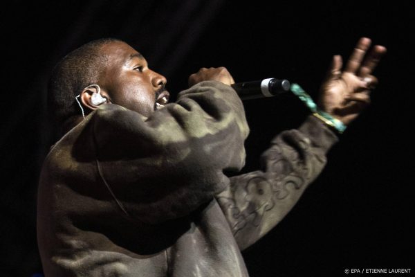 Familie George Floyd klaagt Kanye West aan om omstreden interview