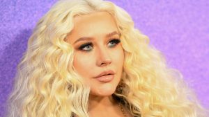 Thumbnail voor Nog altijd even 'Beautiful': Christina Aguilera deelt nieuwe videoclip van hitnummer uit 2002