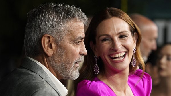 Hallo? Julia Roberts gaf George Clooney déze codenaam in haar telefoon