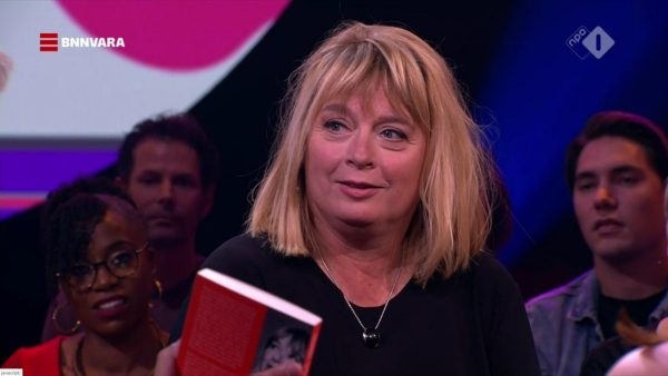 Manon Spierenburg bij 'Matthijs gaat door'