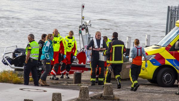 Vier doden aangetroffen in de Lek bij Streefkerk