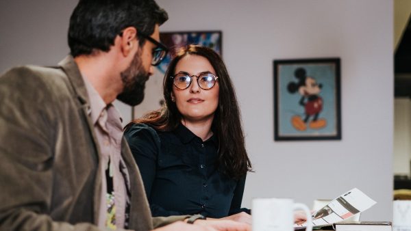 Onderzoek: juist mannen in lage posities hanteren overschrijdend gedrag