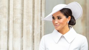 Thumbnail voor Meghan Markle vond studeren voor Britse inburgeringsexamen moeilijk