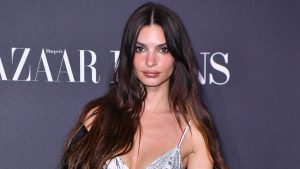 Thumbnail voor Emily Ratajkowski: 'Ik geloof niet in heteroseksuele mensen' en nóg meer celebnieuws dat je vannacht hebt gemist