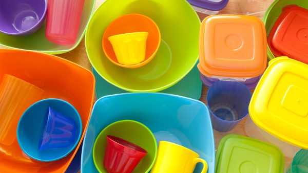 Is Tupperware na 60 jaar niet meer houdbaar? Faillissement dreigt