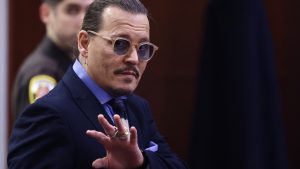 Thumbnail voor Papieren ingediend: Johnny Depp officieel in hoger beroep tegen Amber Heard