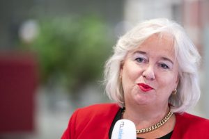 Burgemeester Haarlemmermeer veroordeelt acties Schiphol