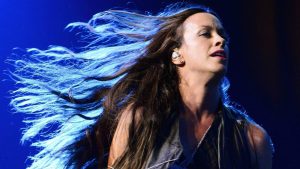 Thumbnail voor Alanis Morissette over muziekindustrie: 'Staat bol van overkoepelend anti-vrouwensentiment'