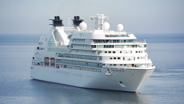 Topvrouw Tiffany & Co Turkije van cruiseschip gevallen