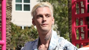 Thumbnail voor Memoires overleden Aaron Carter 'uit respect voor familie' uitgesteld